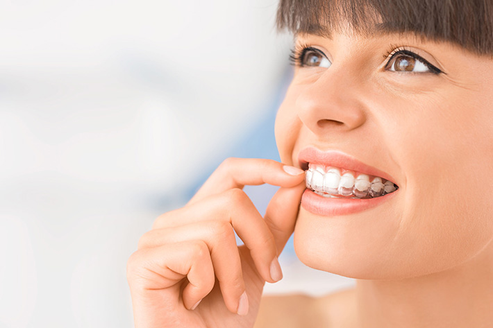 invisible-braces-vs-dental-braces-Walled-Lake-Dental-Office
