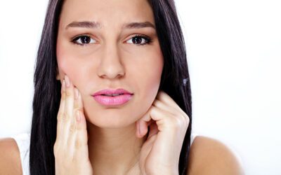 What Are the First Sign of Tooth Decay?